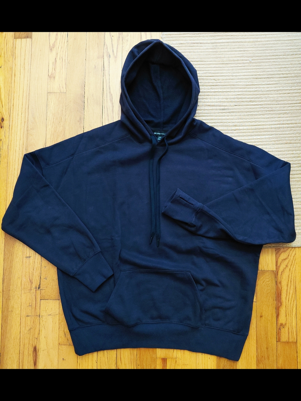 Never Worn-Beyond Yoga Black Pullover Hoodie